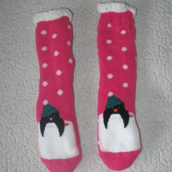 Old Navy Pink Penguin Slipper Socks with Grippers - Picture 1 of 2